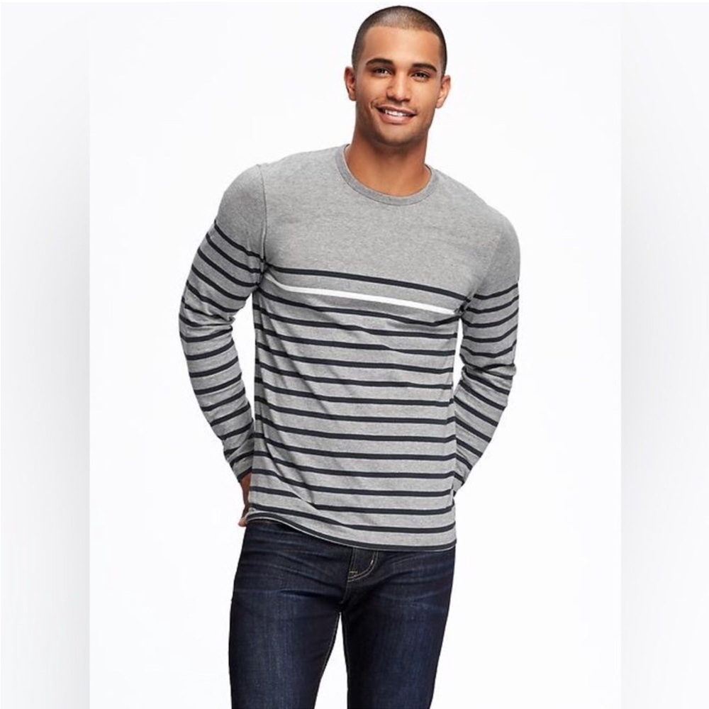 BNWT Old Navy Men's Striped Cotton Long Sleeve Tee